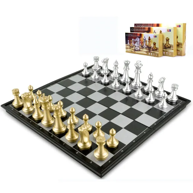 Ajedrez Magnético Dorado (50 piezas)